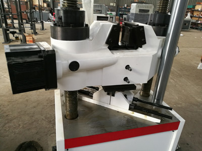 ���bҺ���f��ԇ�C�����B��Һ��ϵ�y