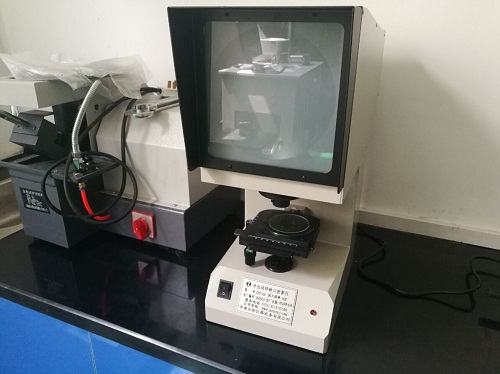 �_��ԇ��ȱ��ͶӰ�x